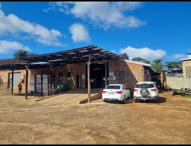 230M² BUSINESS FOR SALE IN KULEKA